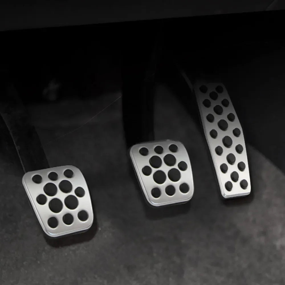 AT MT Car Pedas for Chevrolet Trax Equinox Cruze Malibu for Opel Mokka Vauxhall Astra J H GTC Insignia Gas Brake Pedal Cover