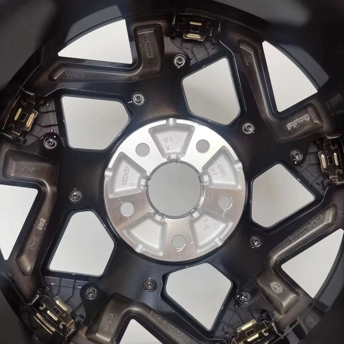 18'' Alloy Wheels 7.0J ET 40 for BYD Atto 3/Yuan Plus DMI SC2E-3101010D - BYDAC