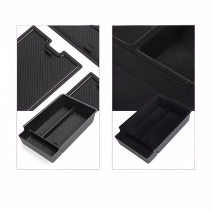 Xpeng G6   Armrest storage box