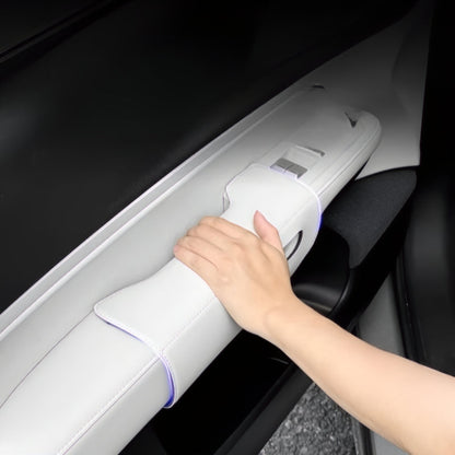 Xpeng G6  Door armrest panel