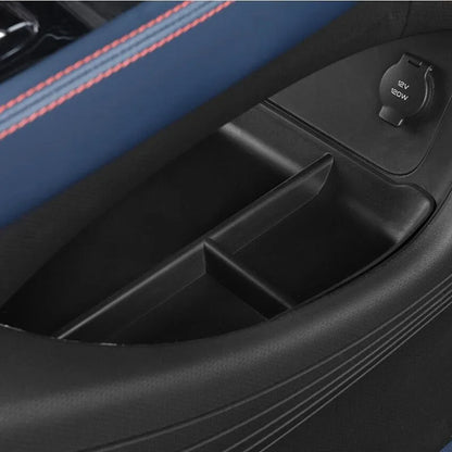 BYD ATTO 3 STORAGE BOX UNDER THE CENTER CONSOLE