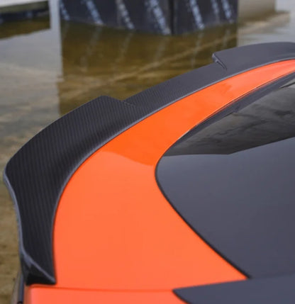 High quality Body kit for 21-24 Zeekr 001 upgrade Carbon fiber Spoiler Perfect car accessories for zeekr 001 Tail wing Spoiler.