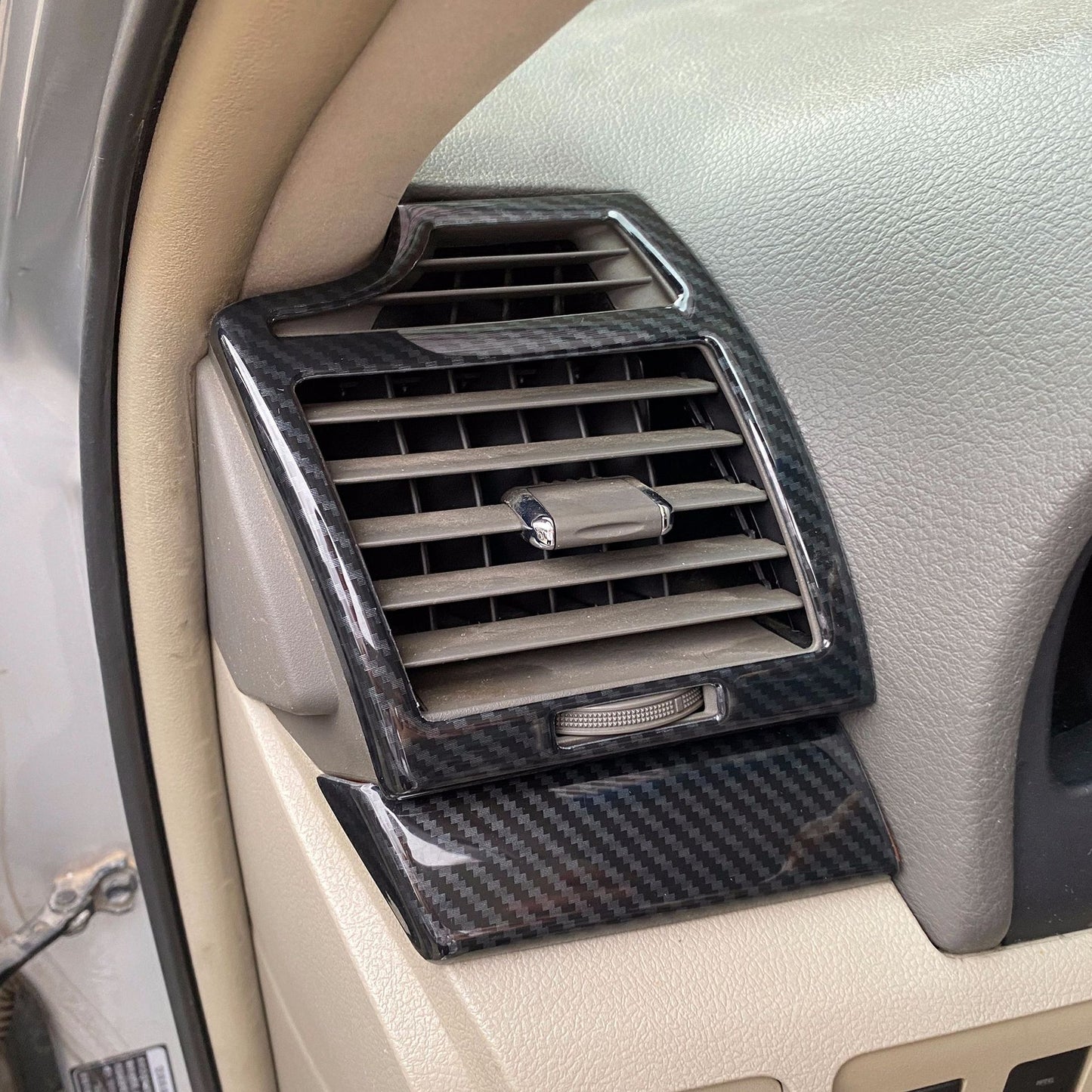 RHD 2006-2011 6th Generation Camry Interior Modification Peach Wood Carbon Fiber Pattern Air Vent Trim