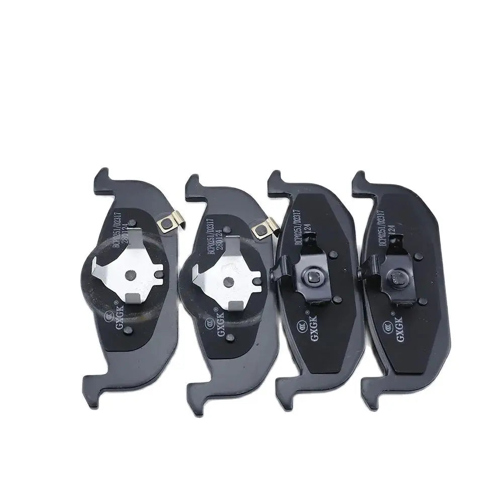 Front Brake Pad Set For MG 3SW 3 MG3 XROSS MG5 5 AP12 Roewe 350 AP11 2008 2010 2011 1.3L 1.4L 1.5L 11682139 10025315 Accessories