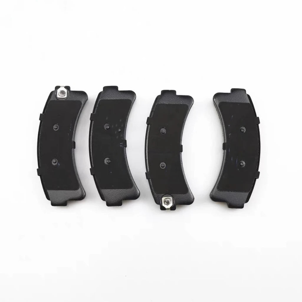 4 Pcs ceramic Front brake pads For Geely Zhidou D1 D2 D2S 301ABC E30 Wuling MINI EV Baojun E100 E200 E300