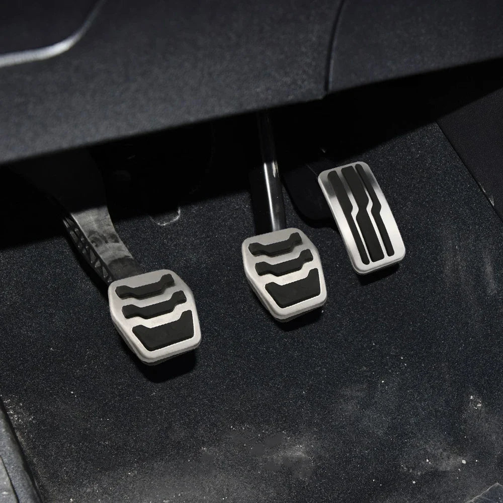 AT MT Stainless Steel Fuel Pedal Brake Pedals Rest Pedal Set Cover for Ford Focus 2 3 4 MK2 MK3 MK4 St Rs 2005 - 2018 Acc.