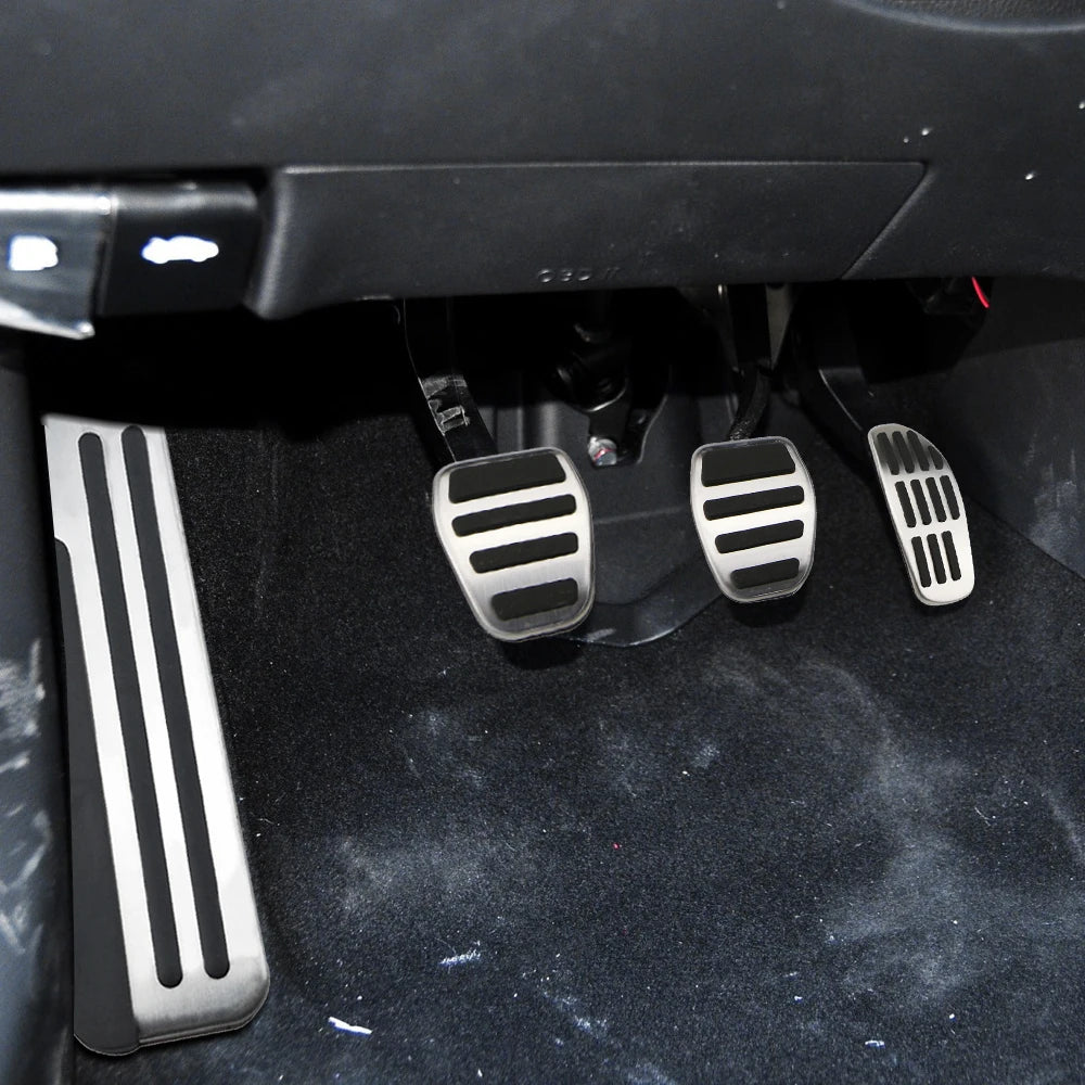 Stainless Steel Gas Fuel Brake Pedal Pads Cover for Nissan Qashqai J11 X-Trail Rogue T32 2014-2022 Kicks Altima 2019-2023 Micra
