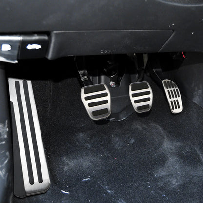 Stainless Steel Gas Fuel Brake Pedal Pads Cover for Nissan Qashqai J11 X-Trail Rogue T32 2014-2022 Kicks Altima 2019-2023 Micra