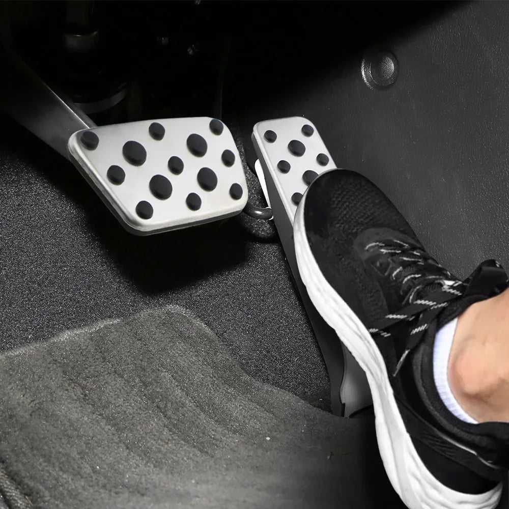 For Toyota REIZ 2013-17 Crown 15-17 For Lexus GS 12-17 IS LS 13-17 Car Accelerator Brake Foot Rest Pedal Cover NO DRILL