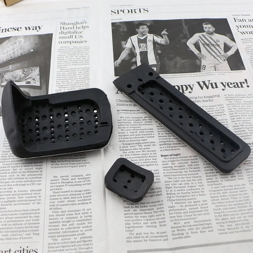 Car Pedals for Mercedes Benz W124 W202 W203 W140 W208 W210 W211 W220 R170 R171 R-Class Accessories Brake Clutch Pedal Pad Covers