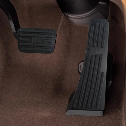 For BYD DENZA D9 2023-2025 AT Car Pedals Stainless Steel Accelerator Pedal Brake Pad No Drill Cover Anti Skid Pads Parts